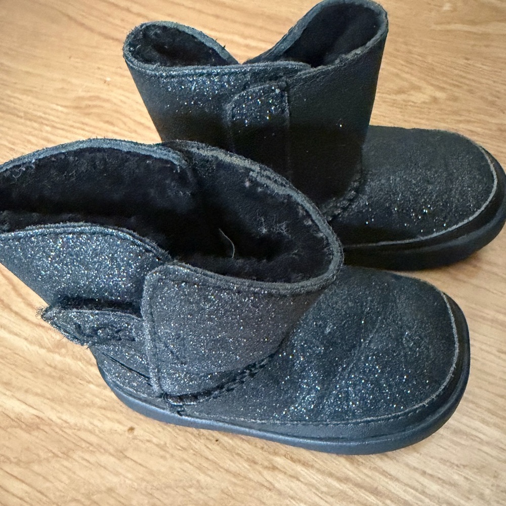 UGG Sparkly Black Kids Boots
